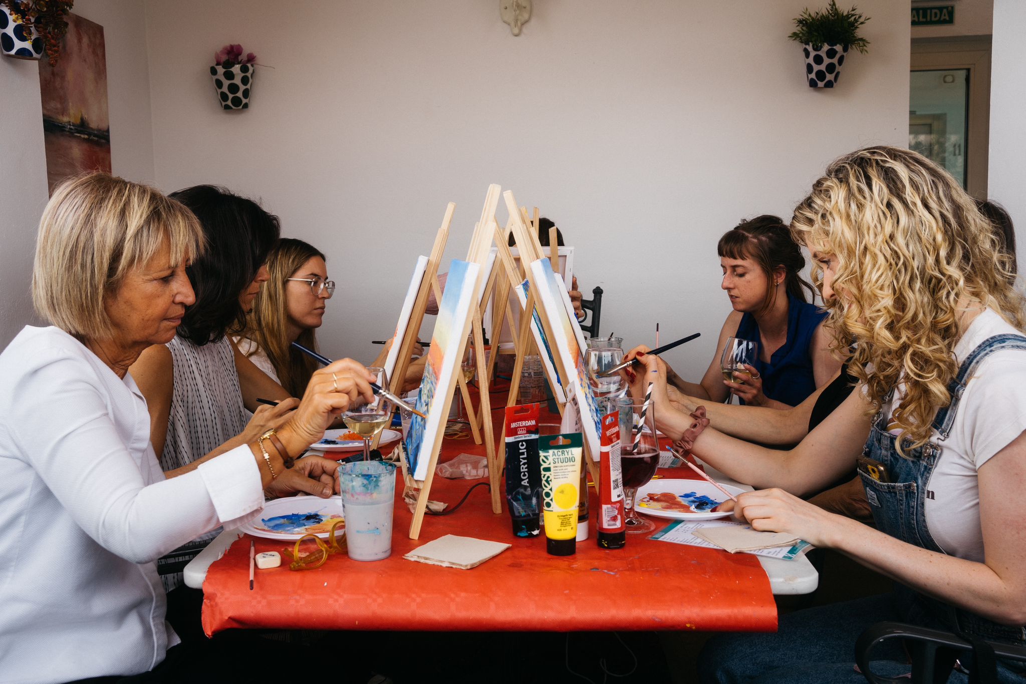 Art and wine experience